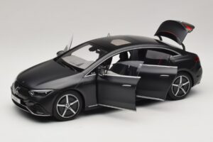 Mercedes EQE V295 Graphite Grey Magno NZG 1:18 B66961108 Метал — снимка 2 от 8