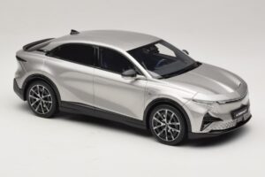 Alpine A390 GT Argent Mercure Otto 1:18 OT1318 Смола — снимка 4 от 6