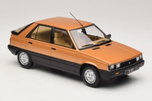 Renault 11 GTL Златист MCG 1:18 MCG18590 Метал — снимка 4 от 6