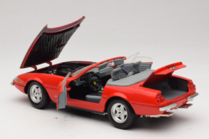 Ferrari 365 GTS/4 Spider Червен Techno Giodi 1:18 40028-P1 Метал — снимка 5 от 8