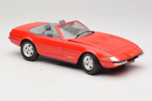Ferrari 365 GTS/4 Spider Червен Techno Giodi 1:18 40028-P1 Метал — снимка 6 от 8