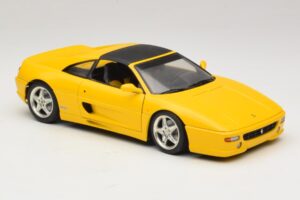 Ferrari F355 Spider Жълт с Черен Покрив UT Models 1:18 180074030-P4 Метал — снимка 6 от 8