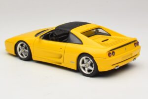 Ferrari F355 Spider Жълт с Черен Покрив UT Models 1:18 180074030-P4 Метал — снимка 7 от 8