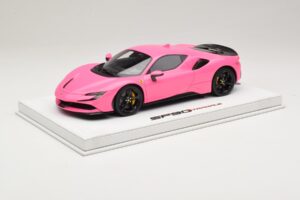Ferrari SF90 Pack Fiorano Блестящ Qatar Pink BBR 1:18 RACELINE137 Смола
