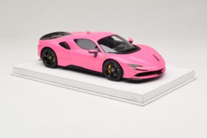Ferrari SF90 Pack Fiorano Блестящ Qatar Pink BBR 1:18 RACELINE137 Смола — снимка 4 от 7