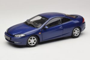 Ford Cougar Син Action 1:18 ACTION001 Метал