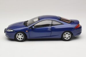 Ford Cougar Син Action 1:18 ACTION001 Метал — снимка 4 от 8