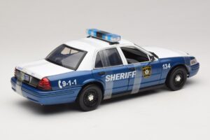Ford Crown Victoria Police Interceptor The Walking Dead Greenlight 1:18 12957 Метал — снимка 2 от 6