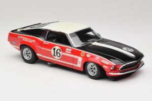 Ford Mustang Boss 302 #16 Bud Moore Engineering G. Follmer Trans-Am 1969 OEM 1:18 FORD006 Метал — снимка 6 от 8