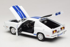 Ford Mustang II Cobra II Charlie's Angels Movie Greenlight 1:18 12880 Метал — снимка 5 от 8