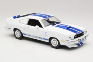 Ford Mustang II Cobra II Charlie's Angels Movie Greenlight 1:18 12880 Метал — снимка 6 от 8
