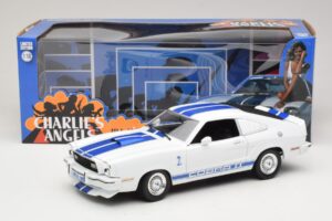 Ford Mustang II Cobra II Charlie's Angels Movie Greenlight 1:18 12880 Метал — снимка 8 от 8