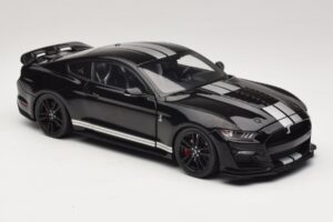 Ford Mustang Shelby GT500 S550 Черен IXO 1:18 U18RDC002-FO Метал — снимка 6 от 8