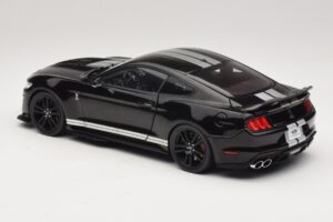 Ford Mustang Shelby GT500 S550 Черен IXO 1:18 U18RDC002-FO Метал — снимка 7 от 8