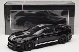 Ford Mustang Shelby GT500 S550 Черен IXO 1:18 U18RDC002-FO Метал — снимка 8 от 8