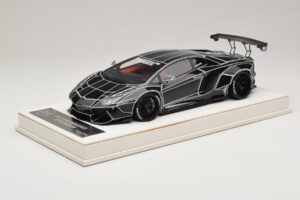 Lamborghini Aventador Liberty Walk TRON Блестящо Черно JUC 1:18 J32-14 Смола