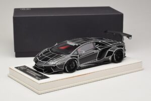 Lamborghini Aventador Liberty Walk TRON Блестящо Черно JUC 1:18 J32-14 Смола — снимка 7 от 7