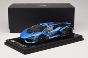 Lamborghini Revuelto Blue Black IVY Merit 1:18 REMC040 Смола — снимка 7 от 7