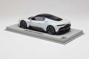 Maserati MC20 Bianco Audace BBR 1:18 P18191AMAS Смола — снимка 4 от 6
