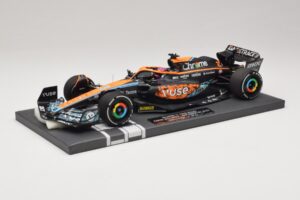 McLaren MCL36 #3 D. Ricciardo Abu Dhabi GP 2022 Minichamps 1:18 537224003 Смола