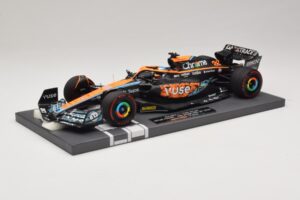 McLaren MCL36 O. Piastri Abu Dhabi Test 2022 Minichamps 1:18 537221828 Смола
