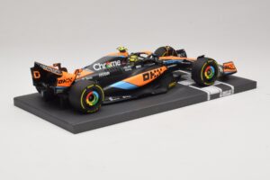 McLaren MCL60 #4 L. Norris 2nd Place Hungarian GP 2023 Minichamps 1:18 537233004 Смола — снимка 2 от 7