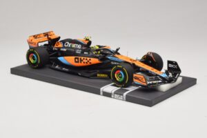 McLaren MCL60 #4 L. Norris 2nd Place Hungarian GP 2023 Minichamps 1:18 537233004 Смола — снимка 4 от 7