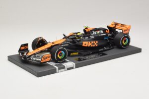 McLaren MCL60 #4 L. Norris 2nd Place Japanese GP 2023 Minichamps 1:18 537233504 Смола