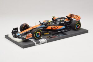 McLaren MCL60 #4 L. Norris Australian GP 2023 Minichamps 1:18 537232104 Смола