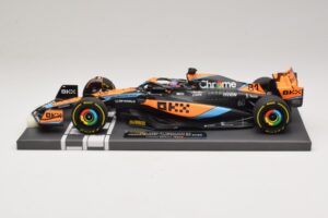 McLaren MCL60 #81 O. Piastri Hungarian GP 2023 Minichamps 1:18 537233081 Смола — снимка 3 от 7