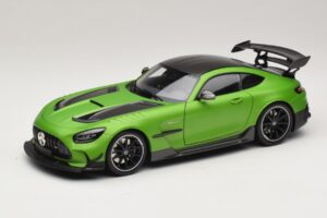Mercedes AMG GT Black Series C190 Matt Green Metallic Minichamps 1:18 110032022 Метал