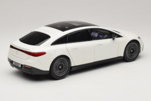 Mercedes EQS V297 Manufaktur Opalite White NZG 1:18 B66961049 Метал — снимка 3 от 8