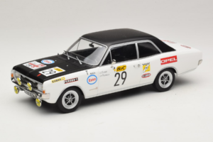 Opel Commodore A #29 J-L. Clarr / J-P. Peyroux Tour de France Automobile 1971 MCG 1:18 MCG18562R Метал