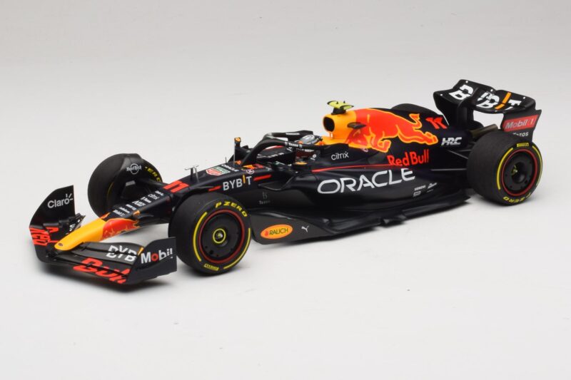 Oracle Red Bull Racing RB18 S. Perez Winner Monaco GP 2022 Minichamps 1:18 110220711 Смола