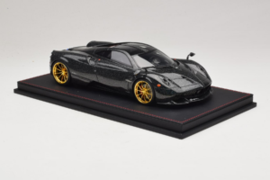 Pagani Huayra Starry Night Sky AB 1:18 REMC039 Смола — снимка 4 от 7