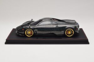 Pagani Huayra Starry Night Sky AB 1:18 REMC039 Смола