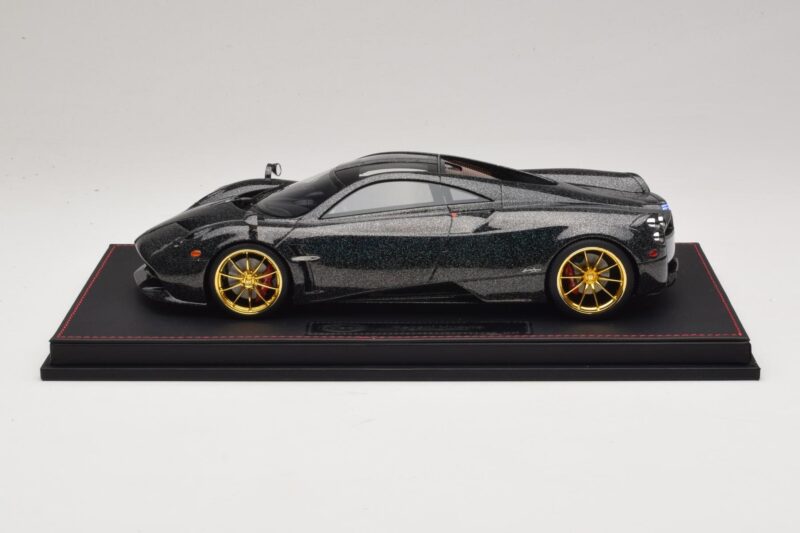 Pagani Huayra Starry Night Sky AB 1:18 REMC039 Смола