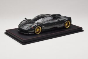 Pagani Huayra Starry Night Sky AB 1:18 REMC039 Смола — снимка 2 от 7