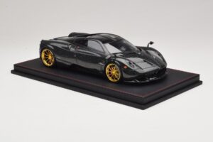 Pagani Huayra Starry Night Sky AB 1:18 REMC039 Смола — снимка 4 от 7