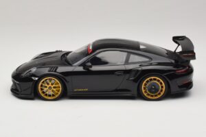 Porsche 911 992 GT3 RS Manthey Racing Черен със Златни Джанти Minichamps 1:18 MR-911-GT3RS-1804 Метал — снимка 3 от 6