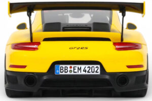 Porsche 911 GT2 RS 991.2 Nurburgring Lap Record Жълт GT Spirit 1:18 GT972 Смола — снимка 5 от 5
