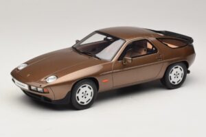 Porsche 928 S Tobacco Metallic GT Spirit 1:18 GT1005 Смола