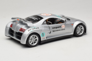 Giugiaro Prima Сребърен Bburago 1:18 33130 Метал — снимка 3 от 8