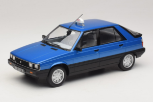 Renault 11 GTL Taxi James Bond MCG 1:18 MCG18833 Метал