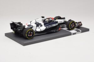 Scuderia AlphaTauri AT04 D. Ricciardo Hungarian GP 2023 Minichamps 1:18 117231203 Смола — снимка 2 от 7