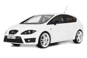 SEAT Leon Cupra R Mk2 Бял Otto 1:18 OT1332 Смола