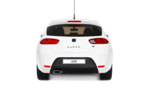 SEAT Leon Cupra R Mk2 Бял Otto 1:18 OT1332 Смола — снимка 5 от 5