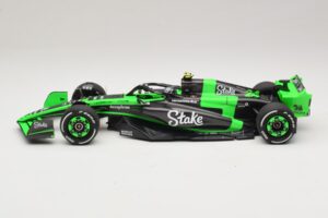 Stake Kick Sauber C44 G. Zhou Emilia Romagna GP 2024 Minichamps 1:18 117240124 Смола — снимка 3 от 7