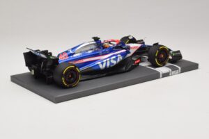 Visa Cash App RB VCARB 01 A. Iwasa FP1 Japanese GP 2024 Minichamps 1:18 117240440 Смола — снимка 2 от 7