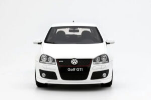 Volkswagen Golf GTI Mk5 Edition 30 Candy White Otto 1:18 OT1250 Смола — снимка 4 от 5